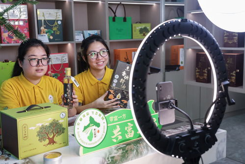 第七個中國農民豐收節丨蔬果專業合作社 滿載希望邁向農業強國